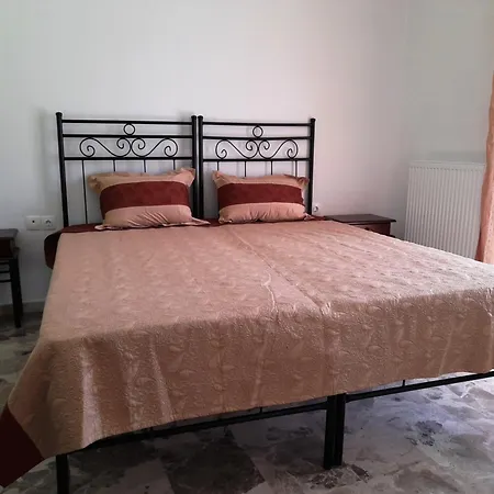 Manolo Saxophone Lejlighed Rethimno